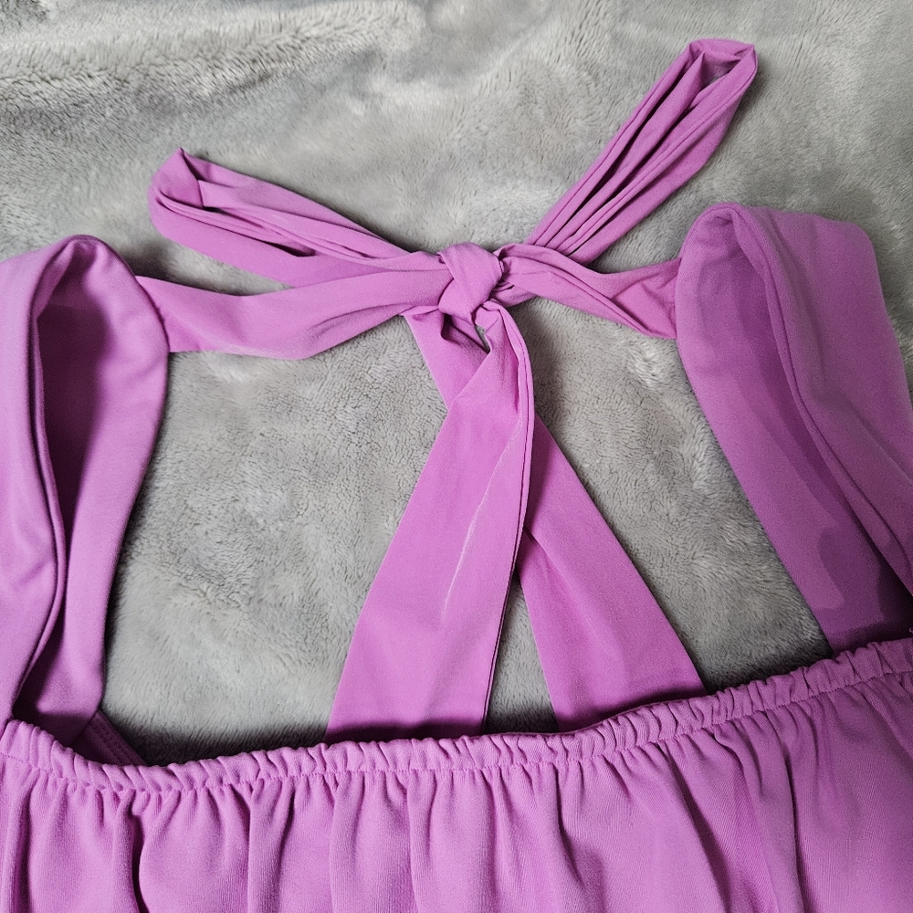 NEW! Blogilates First Bloom Bow Back Tank - Picture 6 of 13